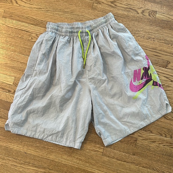 Jordan Athletic Shorts Gray with Neon Accents retro 5 xxl Nike - Picture 1 of 4